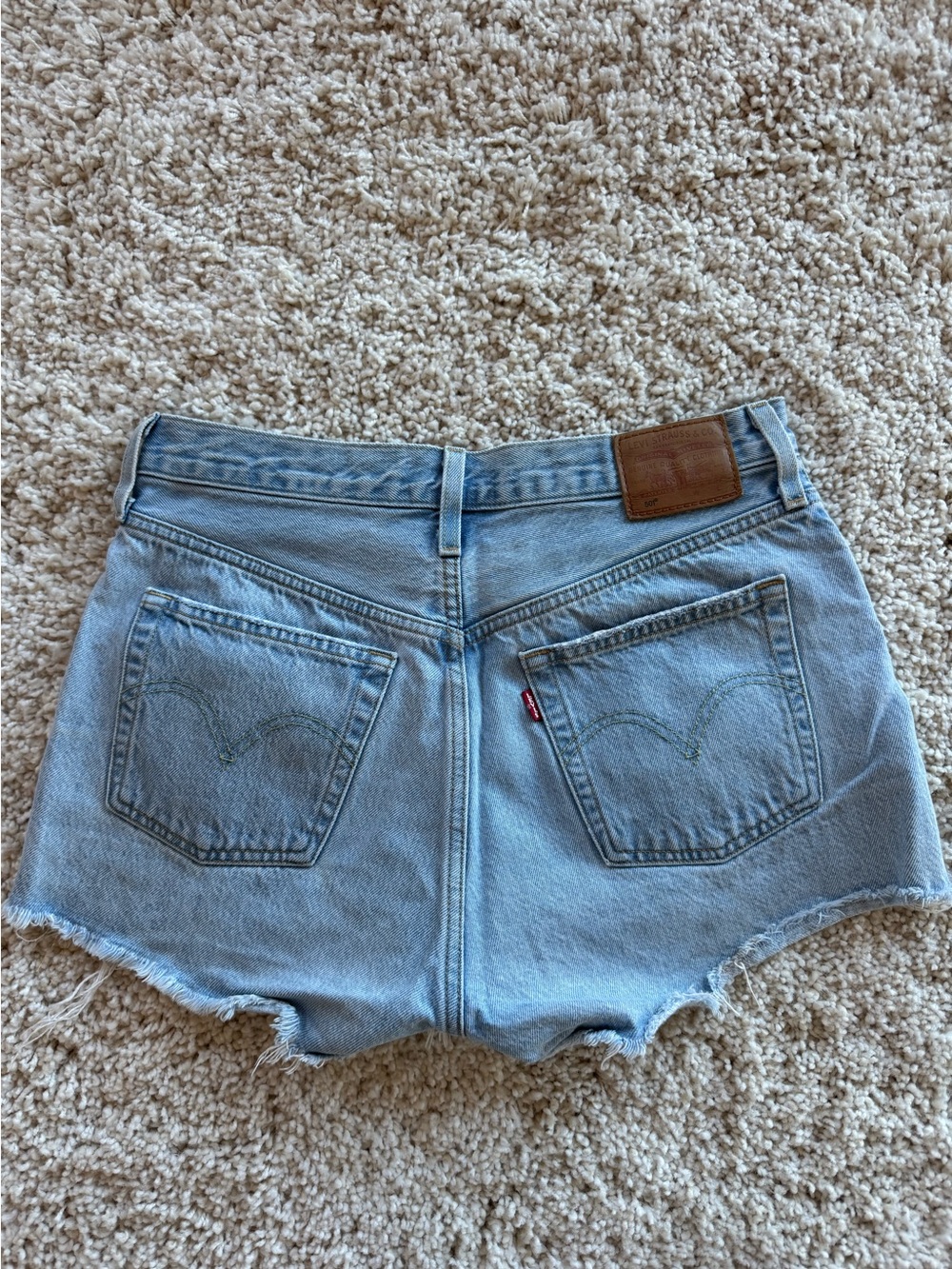 Levi’s Light Blue Distressed Denim High-Rise Women's Shorts - Picture 2 of 7